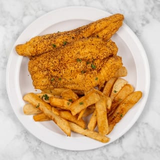 Catfish Basket with Fries (2 piece)